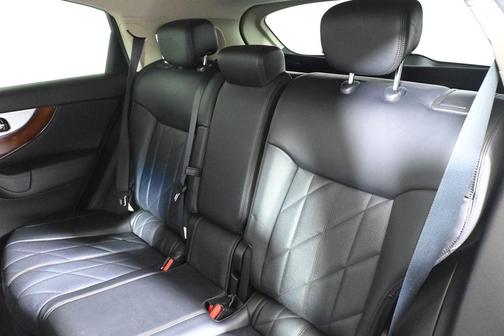 Malbec Black 2014 INFINITI QX70 Base