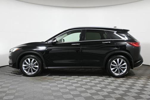 2022 INFINITI QX50 Luxe