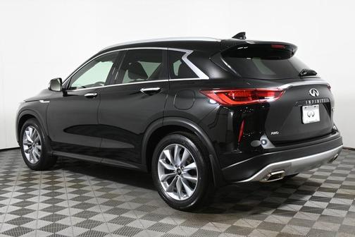 2022 INFINITI QX50 Luxe