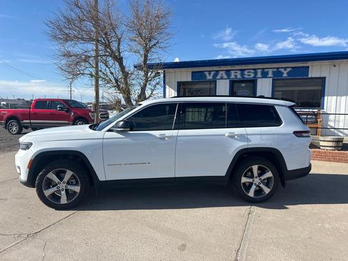 Bright White Clearcoat 2025 Jeep Grand Cherokee L Limited