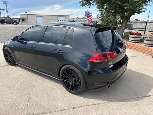 2016 Volkswagen Golf GTI 2.0T Autobahn 4-Door