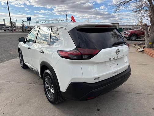 2021 Nissan Rogue S