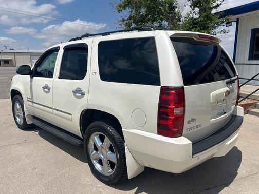 WHITE 2014 Chevrolet Tahoe LTZ