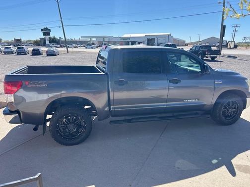 2013 Toyota Tundra Grade