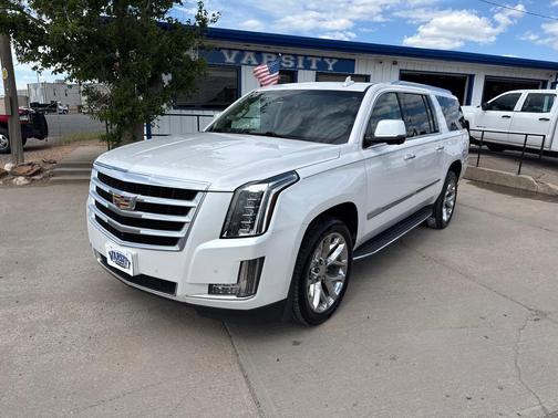 Crystal White Tricoat 2016 Cadillac Escalade ESV Luxury