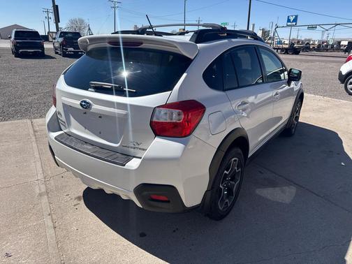 Satin White Pearl 2014 Subaru XV Crosstrek 2.0i Limited