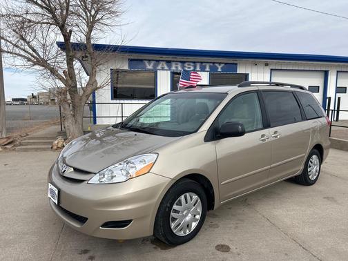 2009 Toyota Sienna LE