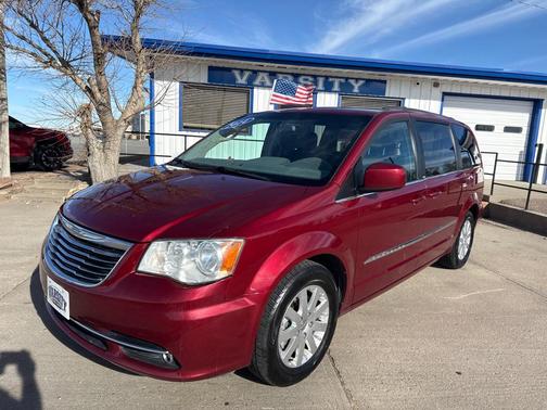 2014 Chrysler Town & Country Touring