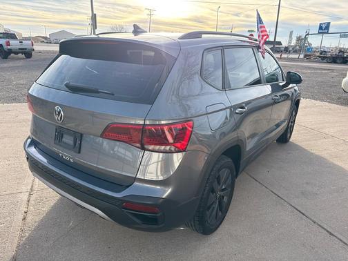 2023 Volkswagen Taos 1.5T S