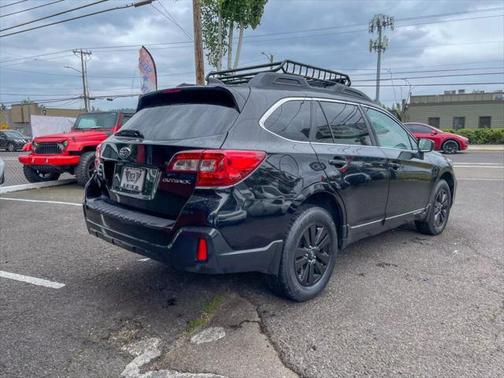 2018 Subaru Outback 2.5i Premium