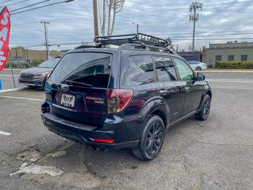 Black 2012 Subaru Forester 2.5X Premium