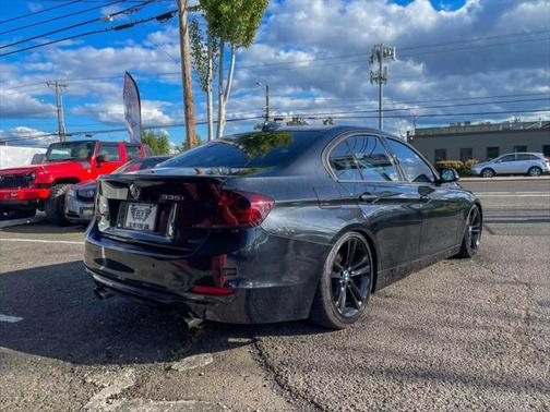 2012 BMW 335 335i Sedan 4D