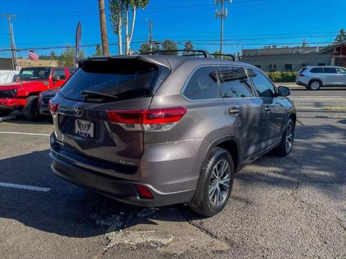 2018 Toyota Highlander LE Plus