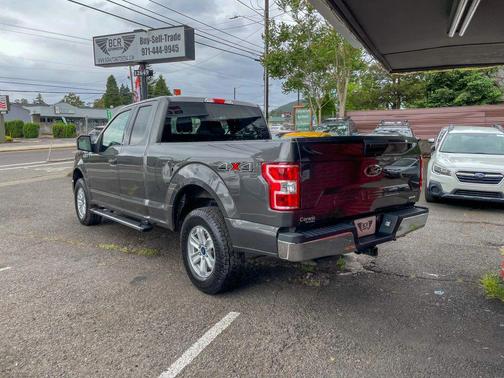 Gray 2018 Ford F-150 XLT