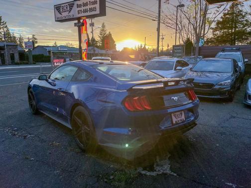 2018 Ford Mustang EcoBoost