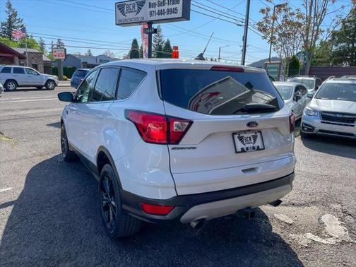 2019 Ford Escape SE