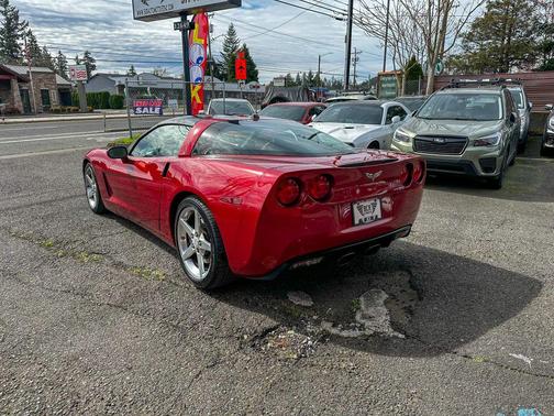 2005 Chevrolet Corvette Base