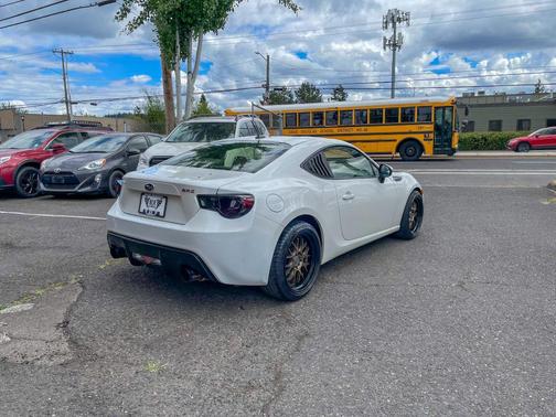 White 2014 Subaru BRZ Premium