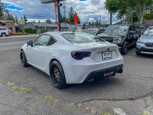 White 2014 Subaru BRZ Premium