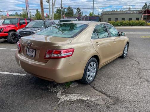 2010 Toyota Camry LE
