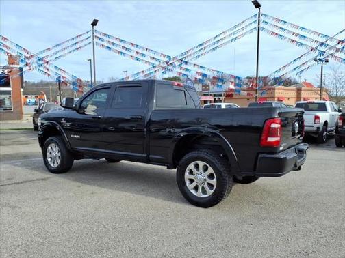 2022 RAM 2500 Laramie Crew Cab 4x4 64' Box