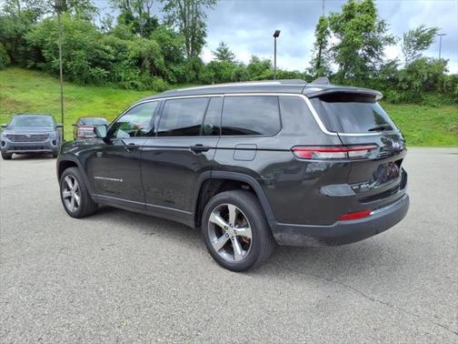 2022 Jeep Grand Cherokee L Limited 4x4