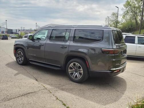 2022 Jeep Wagoneer Series III 4x4