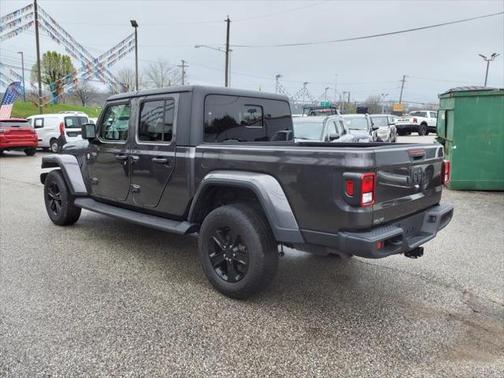 2021 Jeep Gladiator Sport S 4x4