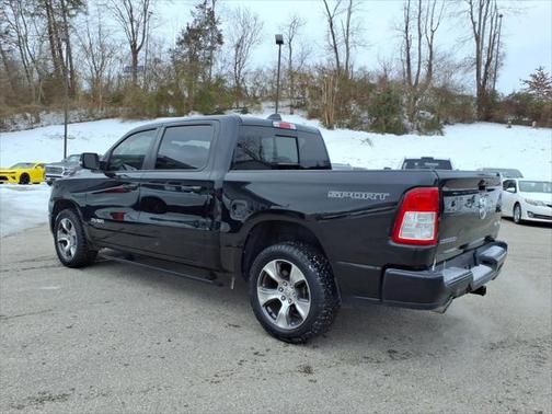 2022 RAM 1500 Big Horn Crew Cab 4x4 57' Box