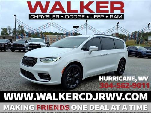 2021 Chrysler Pacifica Touring AWD