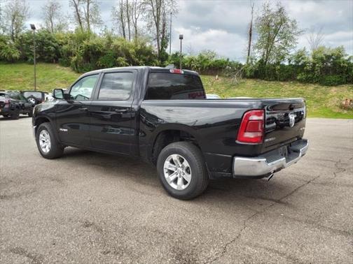 2024 RAM 1500 Laramie Crew Cab 4x4 57' Box