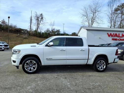 2022 RAM 1500 Limited Crew Cab 4x4 57' Box