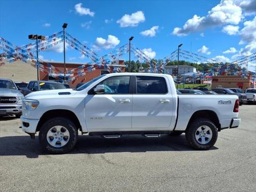 2023 RAM 1500 Big Horn Crew Cab 4x4 57' Box