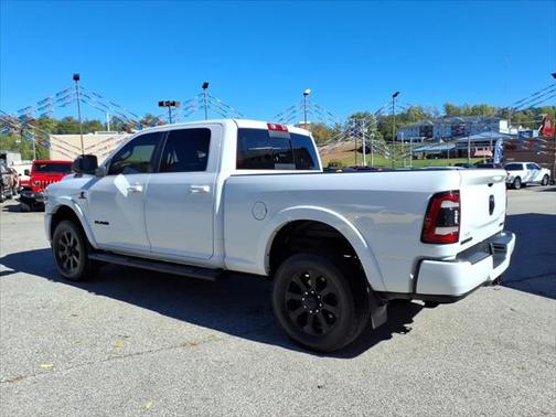 2020 RAM 2500 Laramie Crew Cab 4X4 64' Box