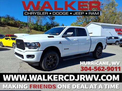 2022 RAM 2500 Big Horn Crew Cab 4x4 64' Box