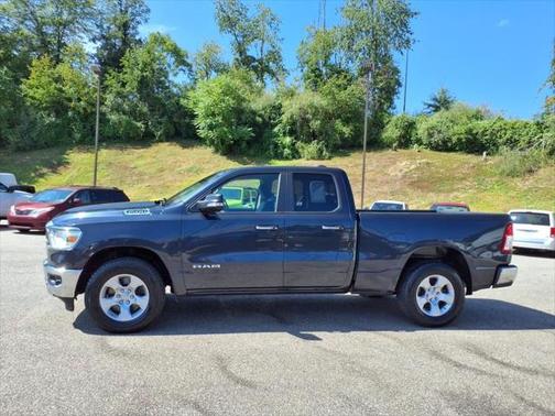 2020 RAM 1500 Big Horn Quad Cab 4x4 64' Box