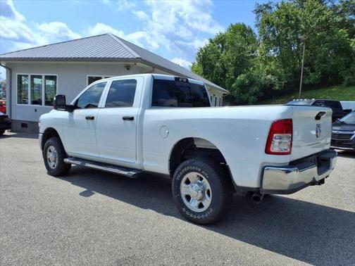 2024 RAM 2500 Tradesman Crew Cab 4x4 64' Box
