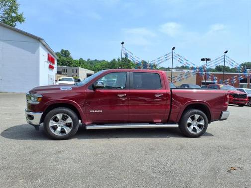 2020 RAM 1500 Laramie Crew Cab 4x4 57' Box