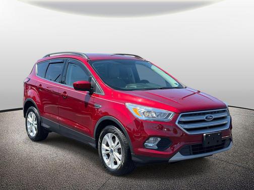 RUBY RED METALLIC TINTED CC 2018 Ford Escape SEL