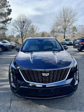 2023 Cadillac XT4 Luxury