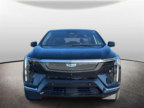 2025 Cadillac OPTIQ Luxury 2 AWD