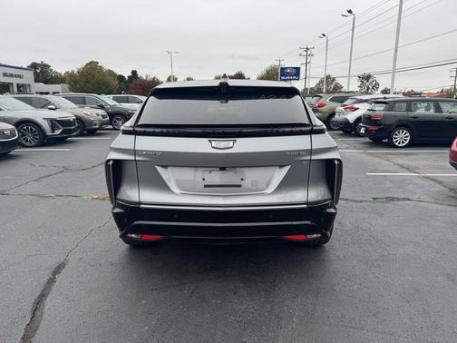 2024 Cadillac LYRIQ Luxury