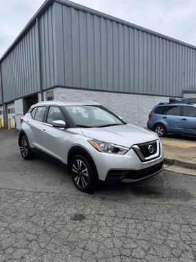 2018 Nissan Kicks SV