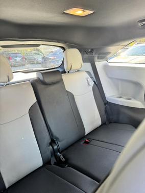 2023 Toyota Sienna XSE 7 Passenger