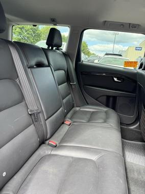 2016 Volvo XC70 T5 Platinum