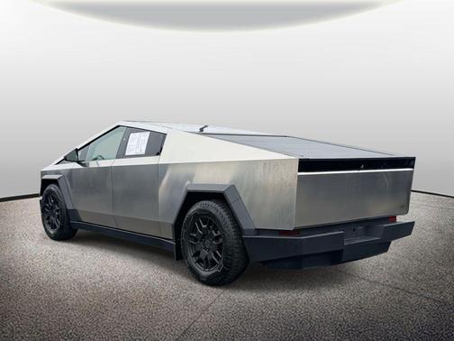 2024 Tesla Cybertruck Cyberbeast