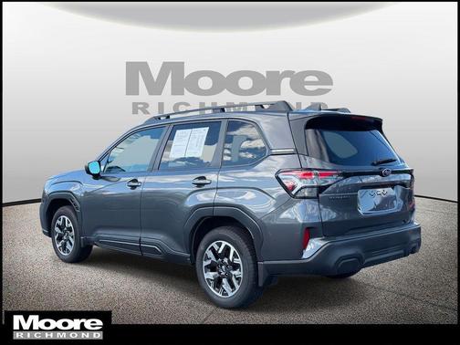 Magnetite Gray Metallic 2026 Subaru Forester Premium