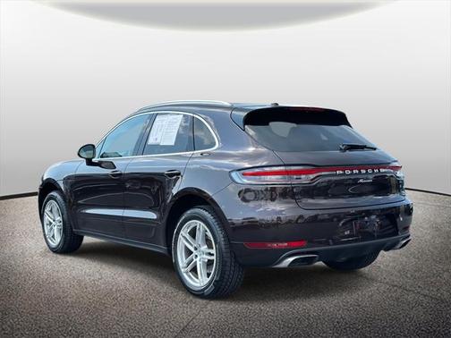 2021 Porsche Macan Base