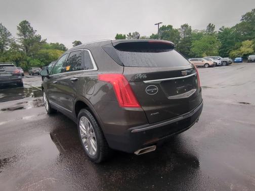 Dark Mocha Metallic 2019 Cadillac XT5 Luxury