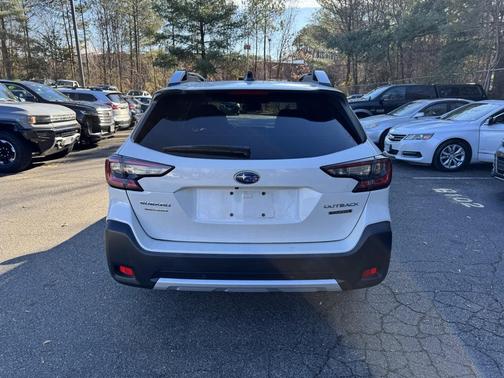 2023 Subaru Outback Touring